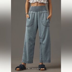 EUC Anthropologie Pilcro The Reese Smocked Pull-On Barrel Pants Denim Edition XS